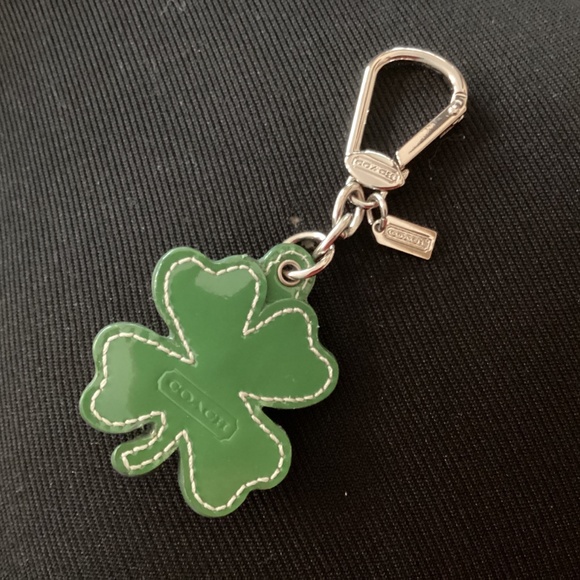 Coach Shamrock 4 Leaf Clover Lucky Patent Leather Crystal Key Ring/ Charm - Picture 3 of 3